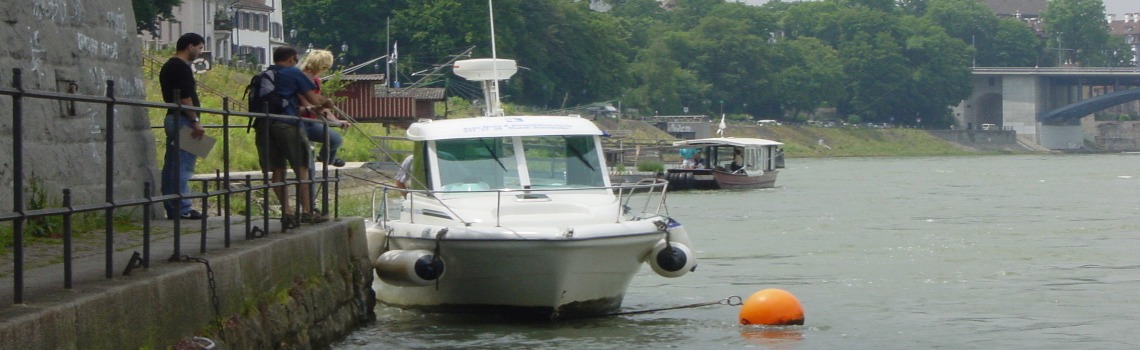 Unser zweites Boot mit Wellenantrieb ist ein äusserst handliches Ausbildungsboot